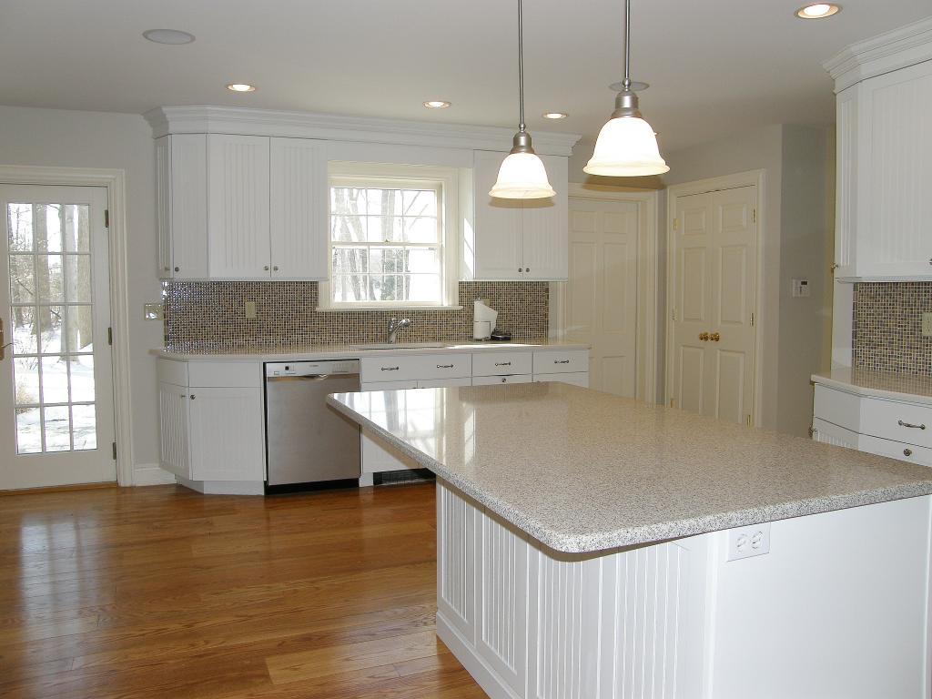 MLS #/Web ID: 2722298