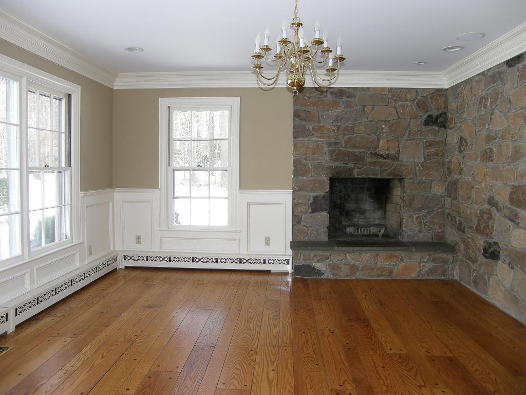 MLS #/Web ID: 2722298