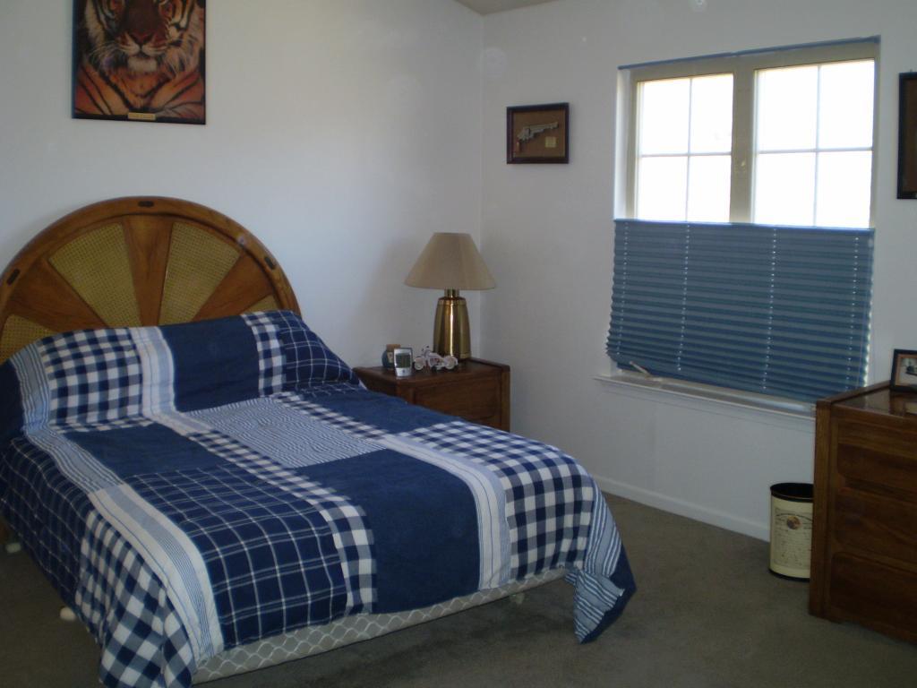 14 DARIA LN