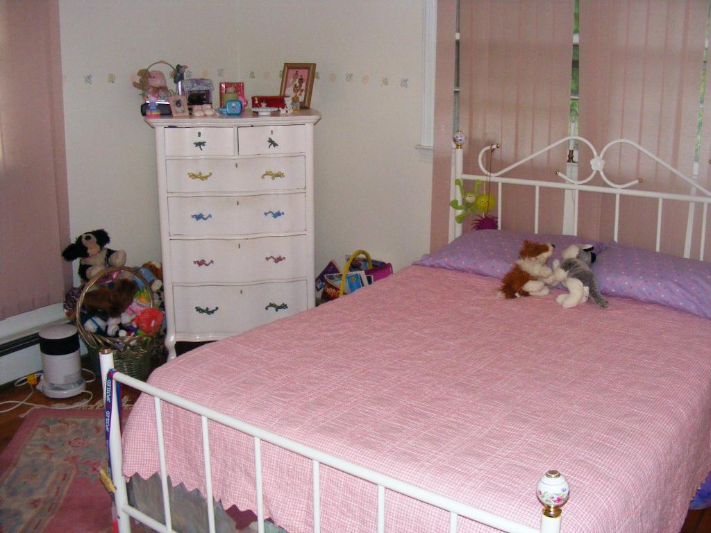 MLS #/Web ID: 2722698