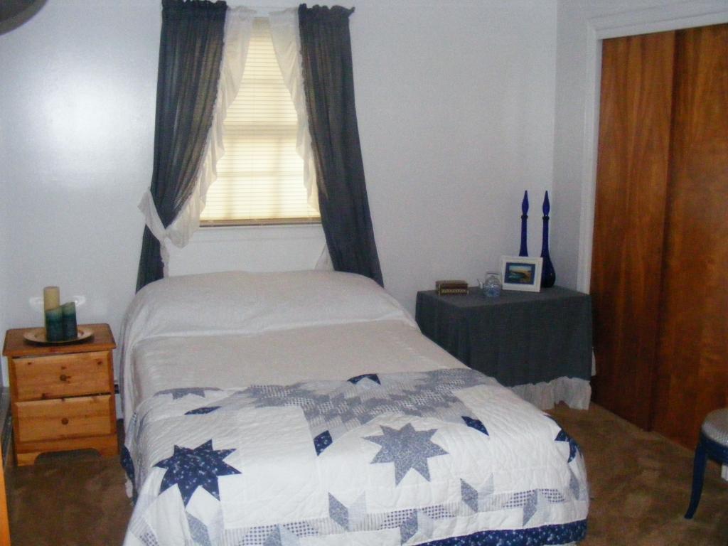 MLS #/Web ID: 2722698