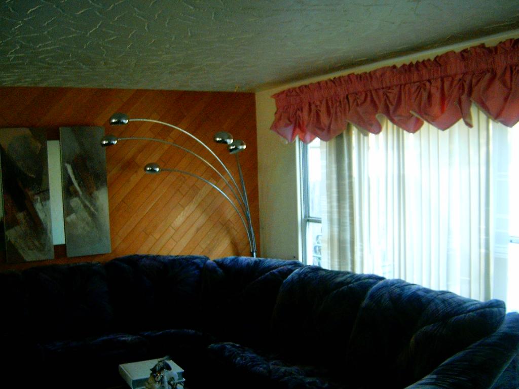 MLS #/Web ID: 2725198