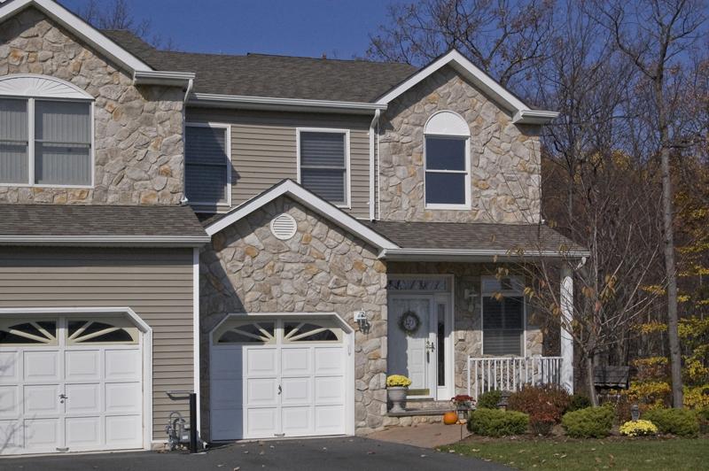 123 AUTUMN RIDGE RD