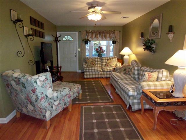 MLS #/Web ID: 2725898