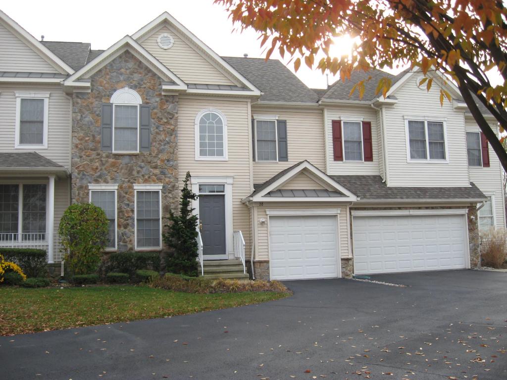 MLS #/Web ID: 2726798