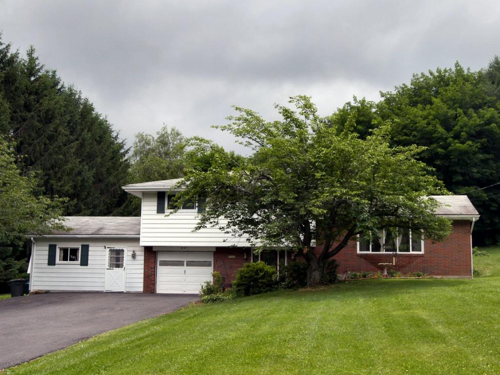 MLS #/Web ID: 2664699