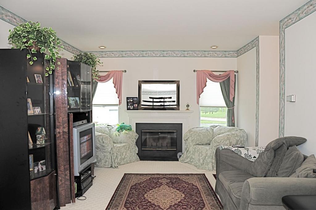 3 Saxton Lane