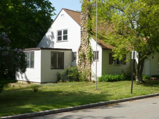 15 NEW ST