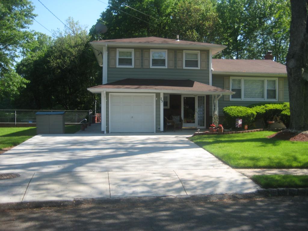 MLS #/Web ID: 2684499