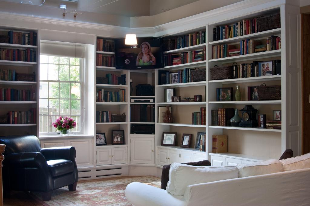 MLS #/Web ID: 2693699