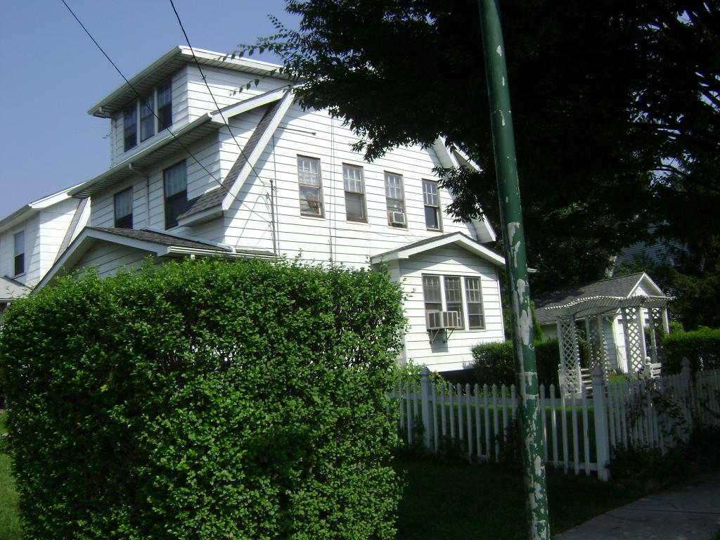 MLS #/Web ID: 2706799