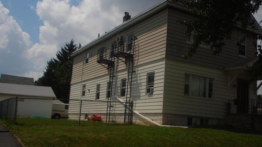 MLS #/Web ID: 2707199