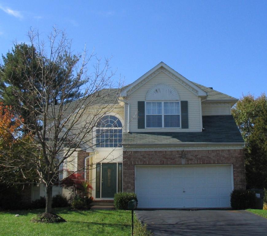 MLS #/Web ID: 2723199