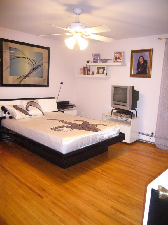 16 EVERGREEN AVE