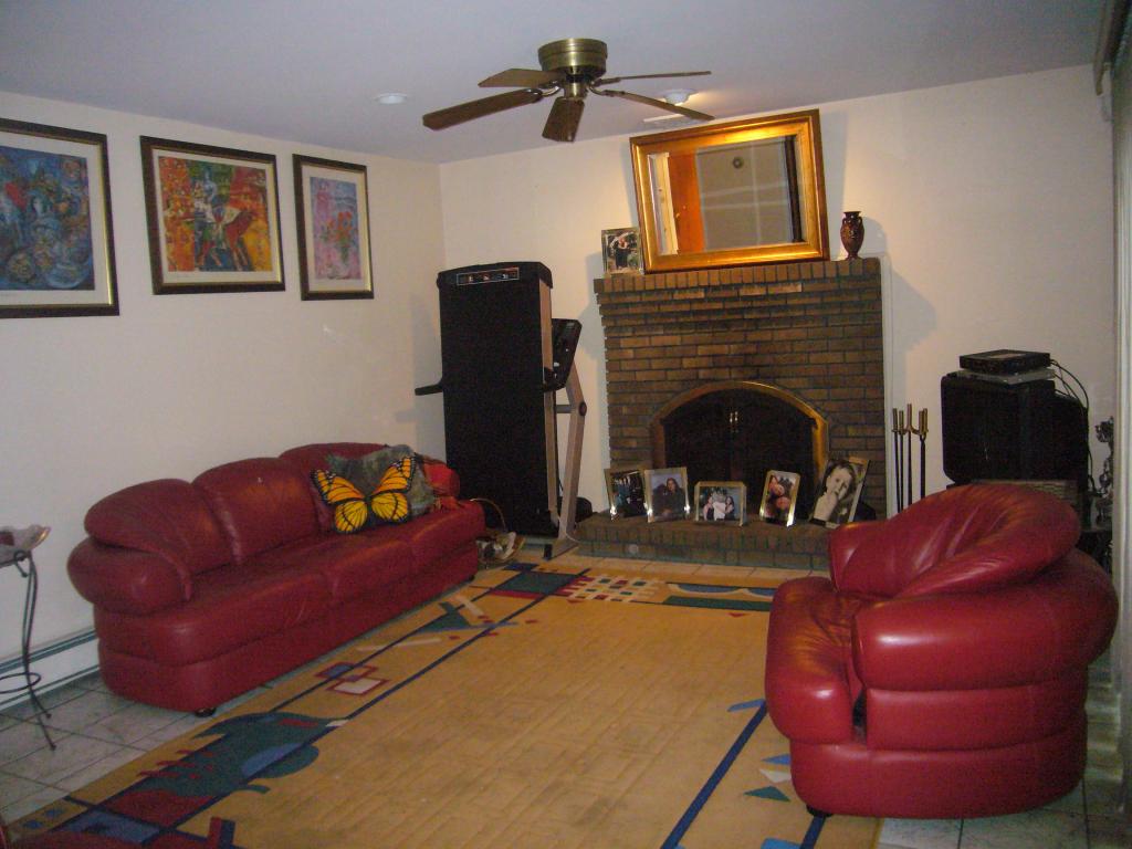16 EVERGREEN AVE