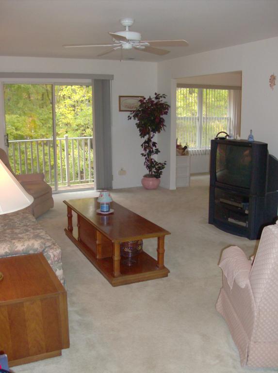 18 JENNIFER DR