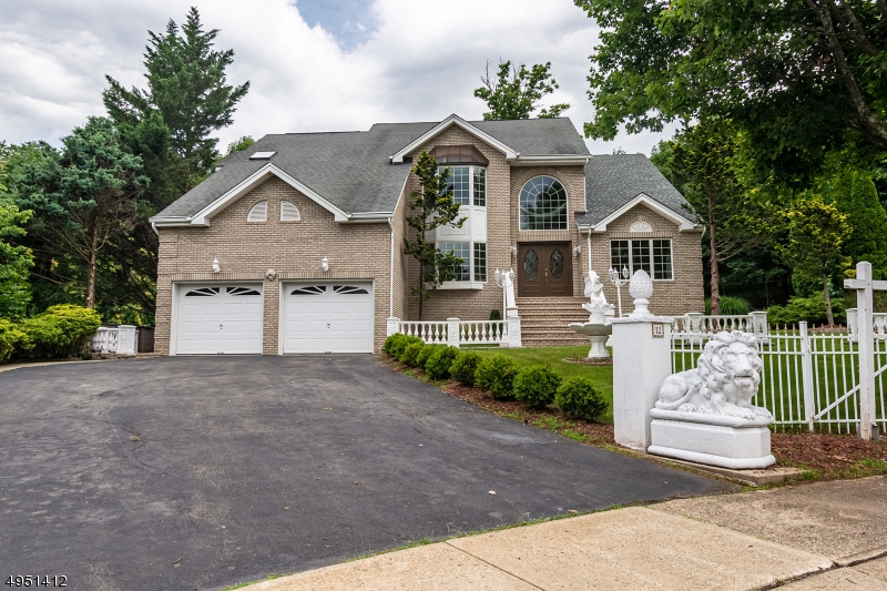 Desirable Fox Hill Estates