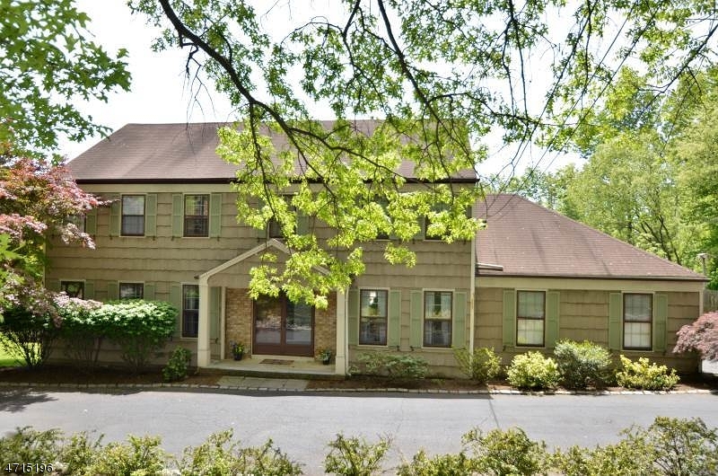 Coccia Real Estate Homes in Morris County and Northern New Jersey