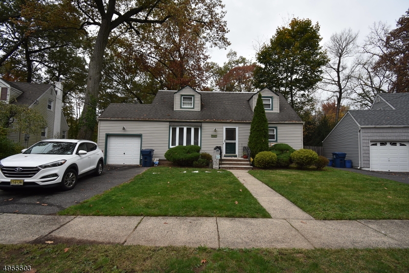 Photo of home for sale at 133 BYRNE ST, Hackensack City NJ