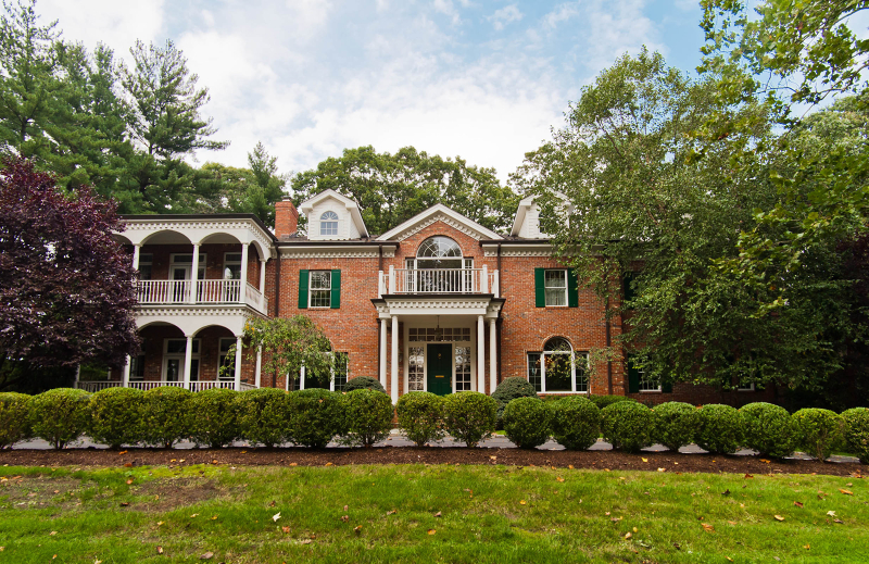 Millburn Twp., NJ - $5,995,000