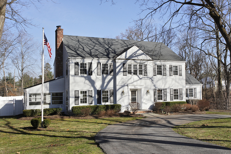 Florham Park Boro, NJ - $759,000