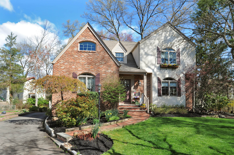 Cranford Twp., NJ - $719,000