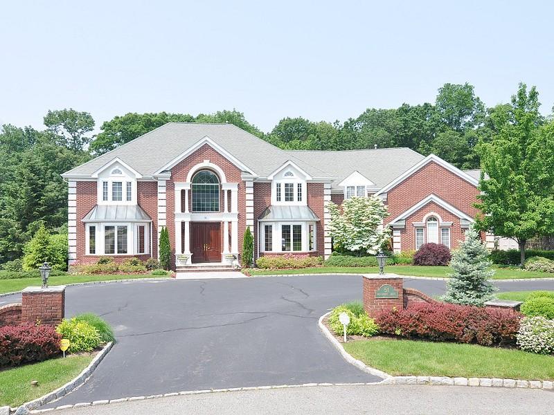 Livingston Twp., NJ - $2,750,000