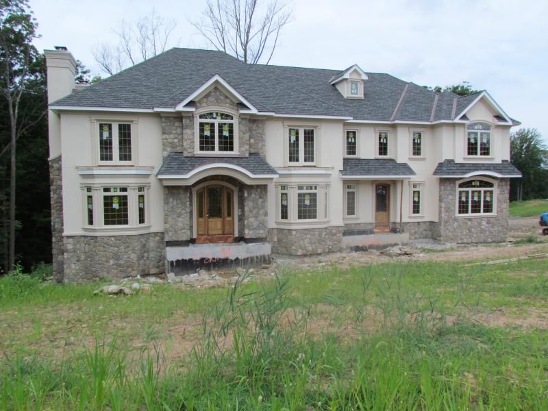 Livingston Twp., NJ - $2,495,000