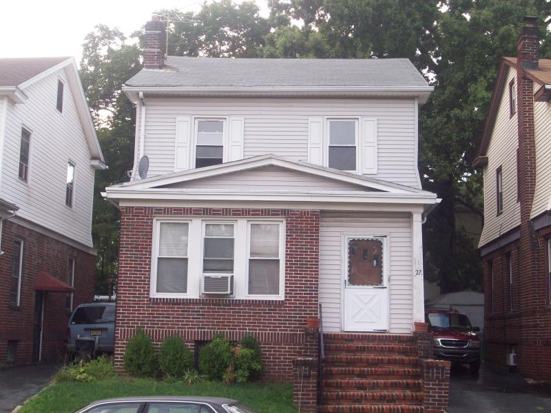 East Orange City, NJ - $135,000