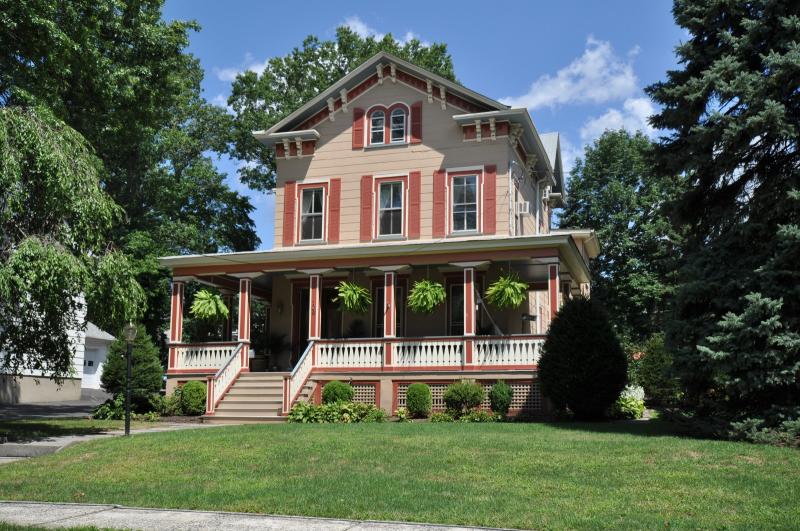 Cranford Twp., NJ - $975,000