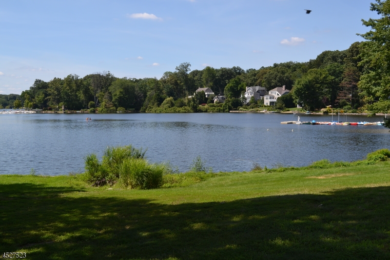 26 Lake Dr, Mountain Lakes Borough, NJ, 07046 Terrie O'Connor Realtors
