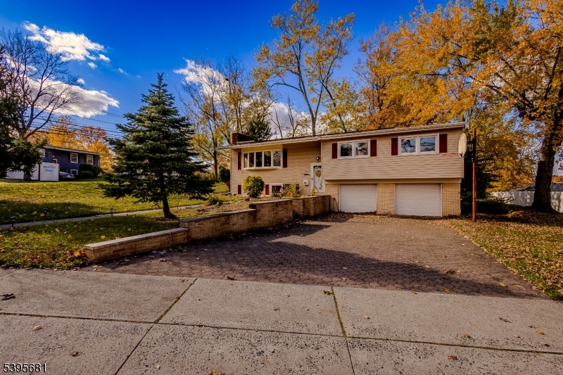 1 Hallo St, Edison Twp., NJ 08837