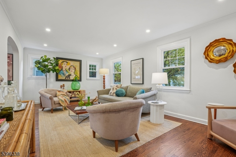 Maplewood Twp., NJ 07040,14 Melman Ter