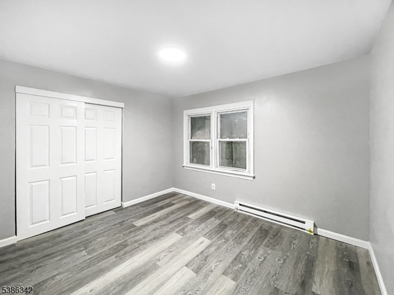 Wayne Twp., NJ 07470,208 Fayette Ave