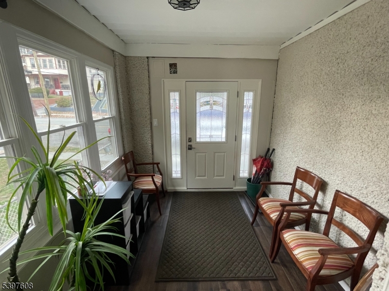 Passaic City, NJ 07055,25 Park Ave