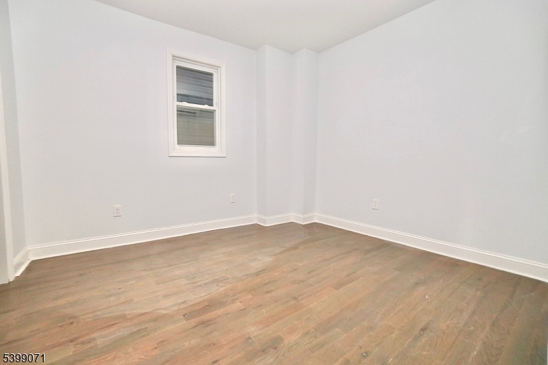 Newark City, NJ 07108,216 Peshine Ave