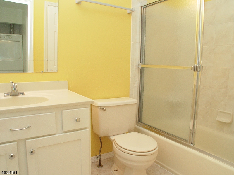 Franklin Twp., NJ 08873,54 Norwich Pl