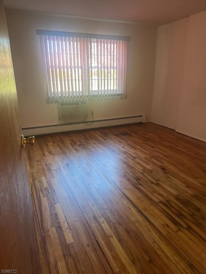 Wayne Twp., NJ 07470,39A Atherton Ct #A