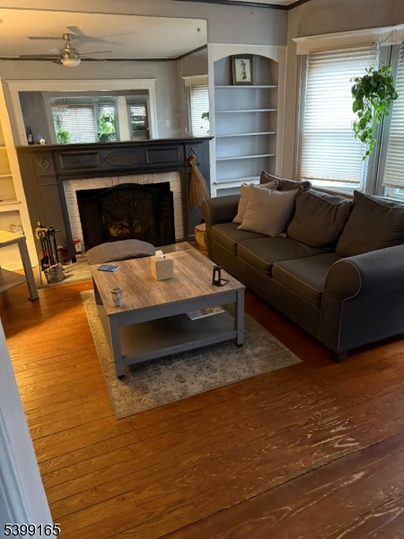 Newark City, NJ 07108,70-72 Girard Pl