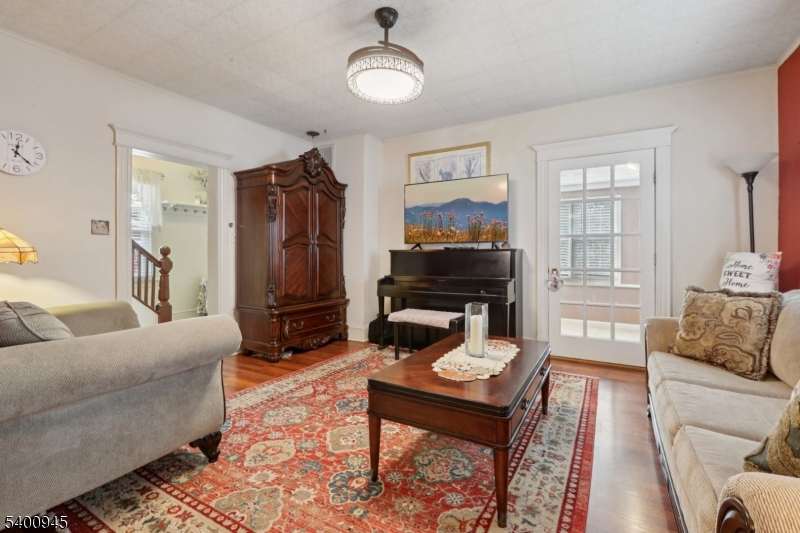 Highland Park Boro, NJ 08904,109 N 2Nd Ave