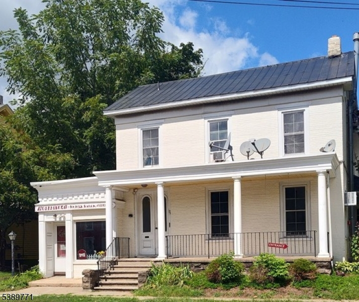 124 W Washington Ave, Washington Boro, NJ 07882