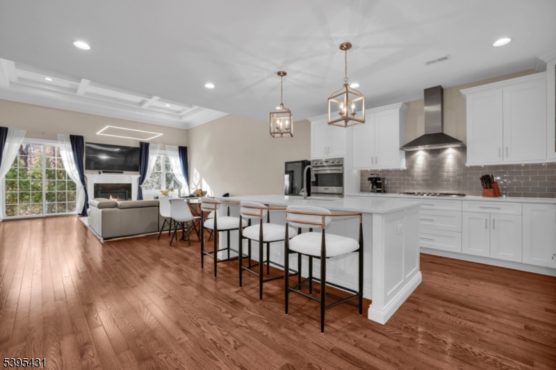 Warren Twp., NJ 07059,22 Park View Dr