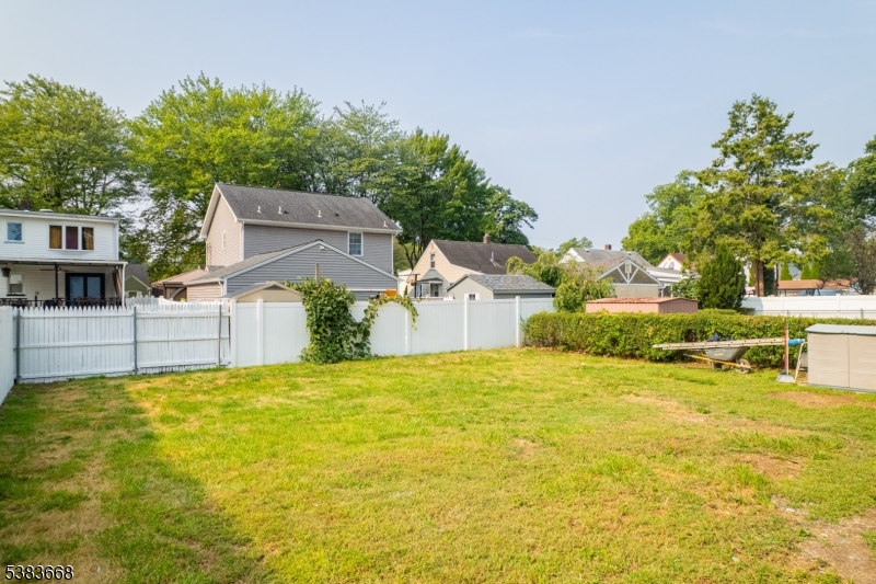 Rahway City, NJ 07065,1126 Stone St