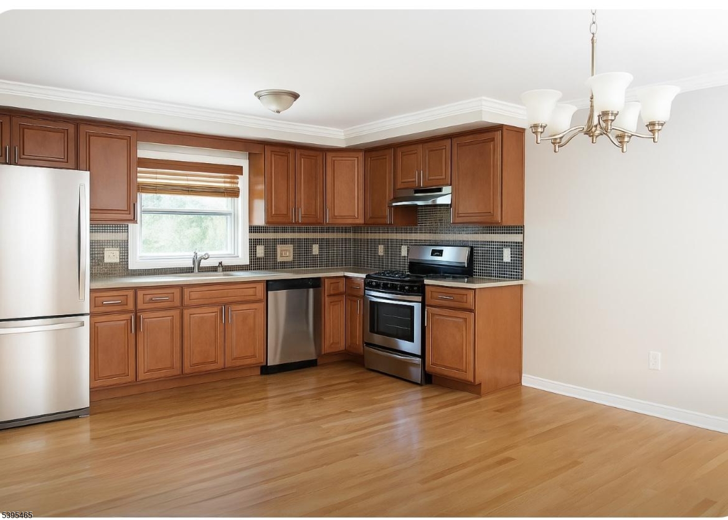 Elmwood Park Boro, NJ 07407,128 Lee St #1