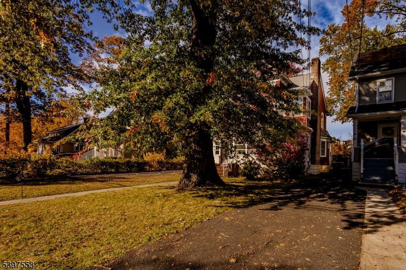 Roselle Boro, NJ 07203,248 W 3Rd Ave