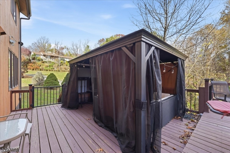 Mountainside Boro, NJ 07092,1605 Justin Pl #1