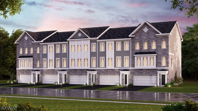 42 Gladstone Ct, Hanover Twp., NJ 07981