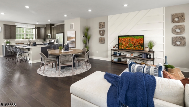 Hanover Twp., NJ 07981,42 Gladstone Ct