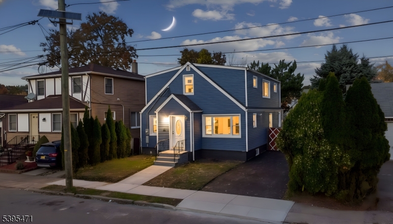 Woodland Park, NJ 07424,40 Passaic Ave