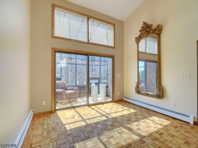 Clifton City, NJ 07013,18 Jani Ct